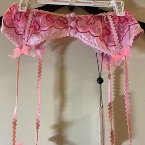 FOR love and lemons medium garter belt pink with flowers